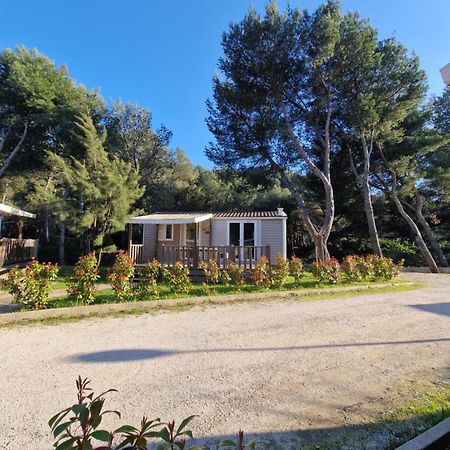 Camping Aux Portes De Cassis Roquefort-la-Bédoule Zewnętrze zdjęcie