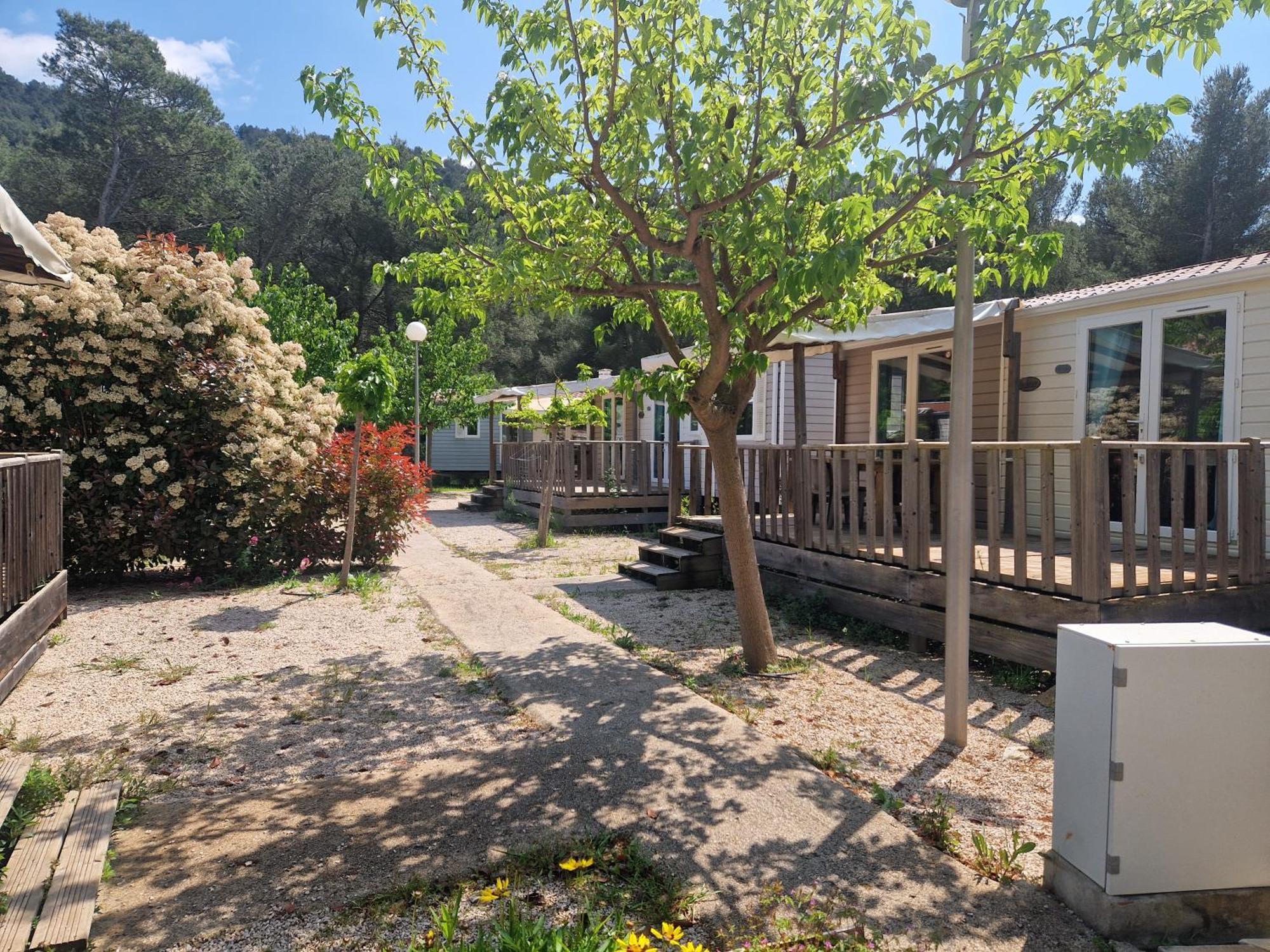 Camping Aux Portes De Cassis Roquefort-la-Bédoule Zewnętrze zdjęcie