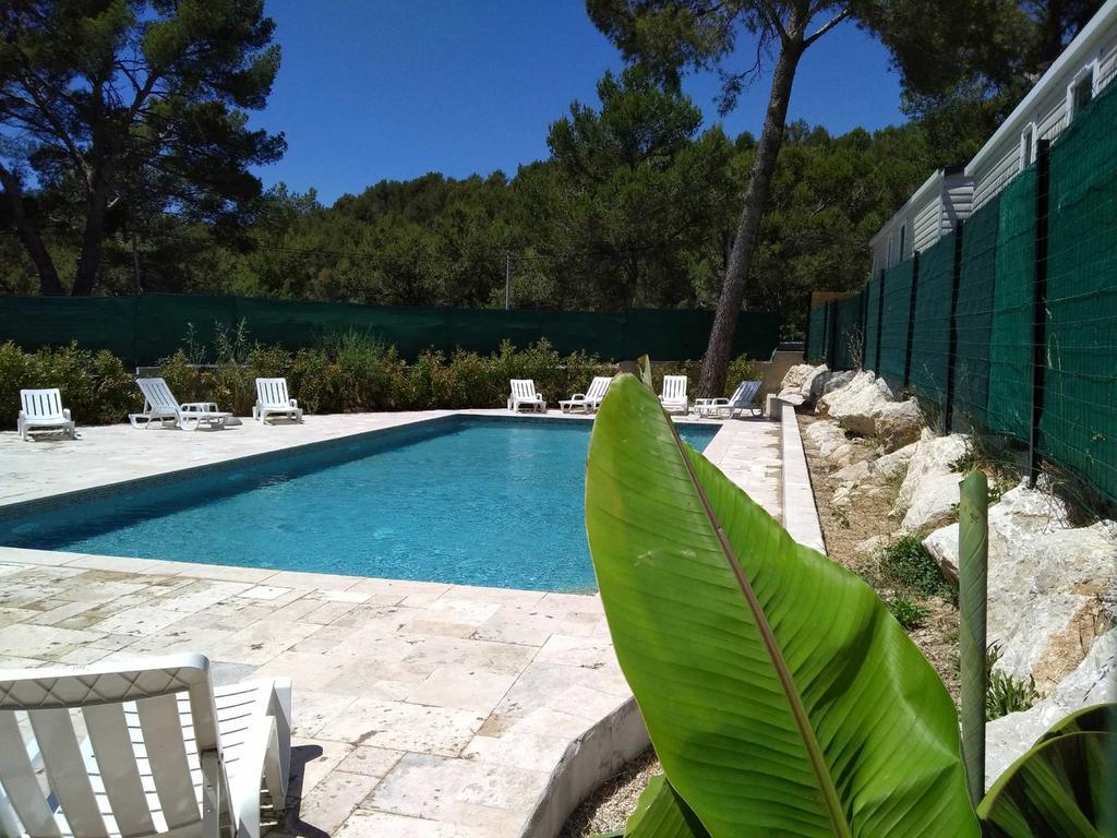 Camping Aux Portes De Cassis Roquefort-la-Bédoule Zewnętrze zdjęcie
