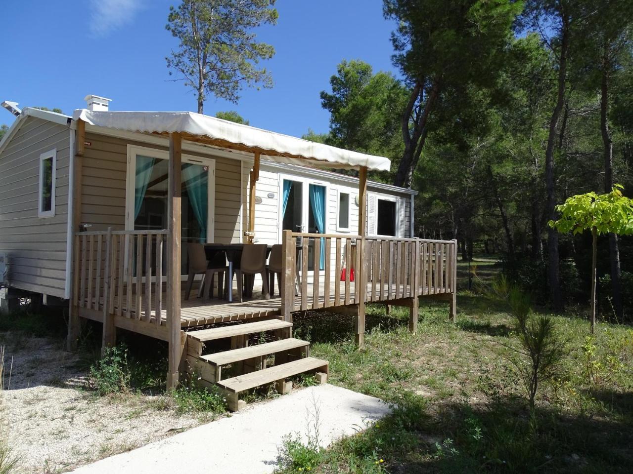 Camping Aux Portes De Cassis Roquefort-la-Bédoule Zewnętrze zdjęcie